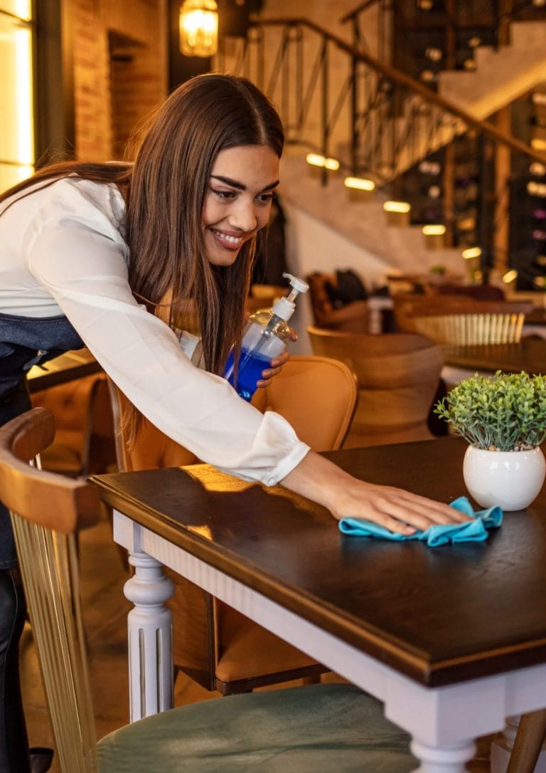 Restaurant cleaning image